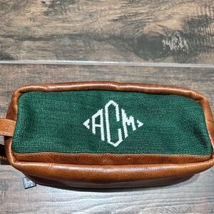 Brand New with Tags Smather’s & Branson Toiletry Bag